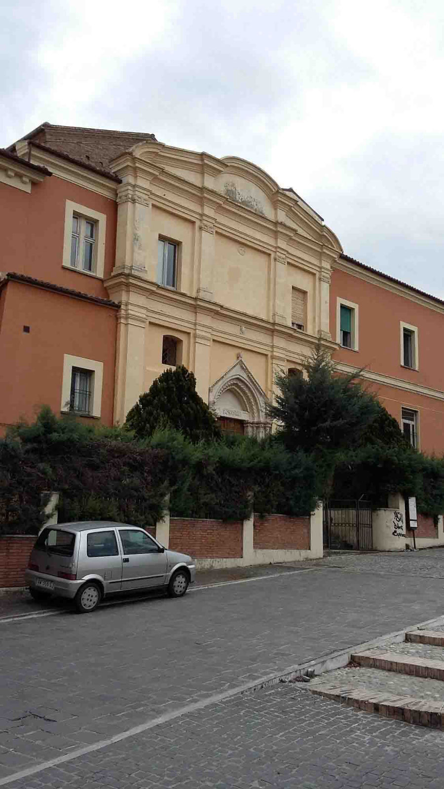 Vista Chiesa e Convento