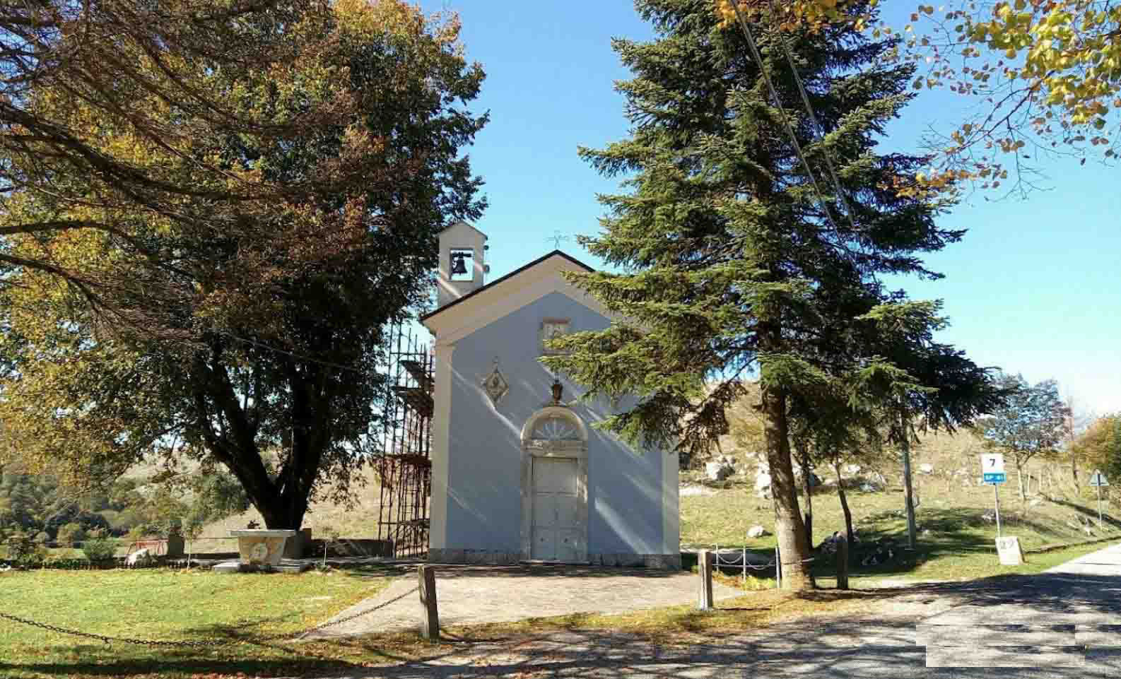 Santuario Madonna del Carmine delle Serre