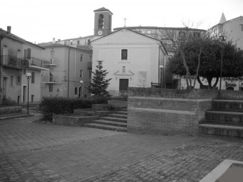 Vista dalla piazza B/N
