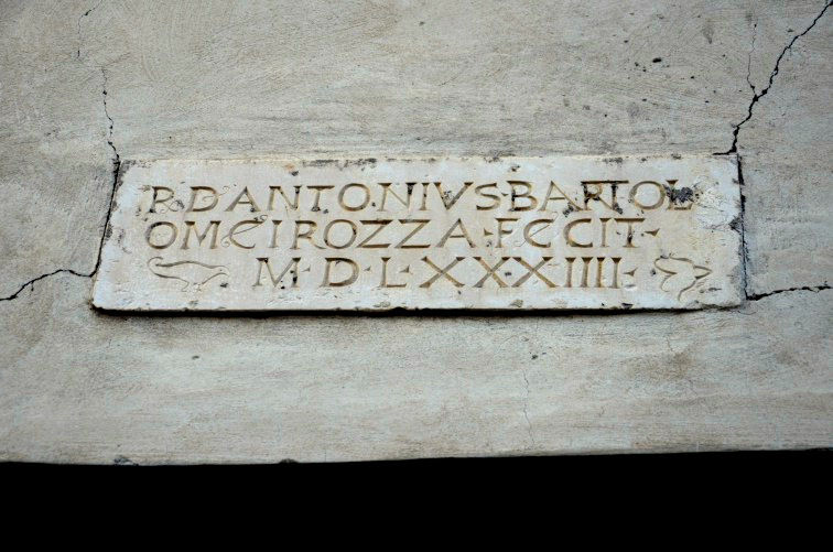 Epigrafe ristrutturata