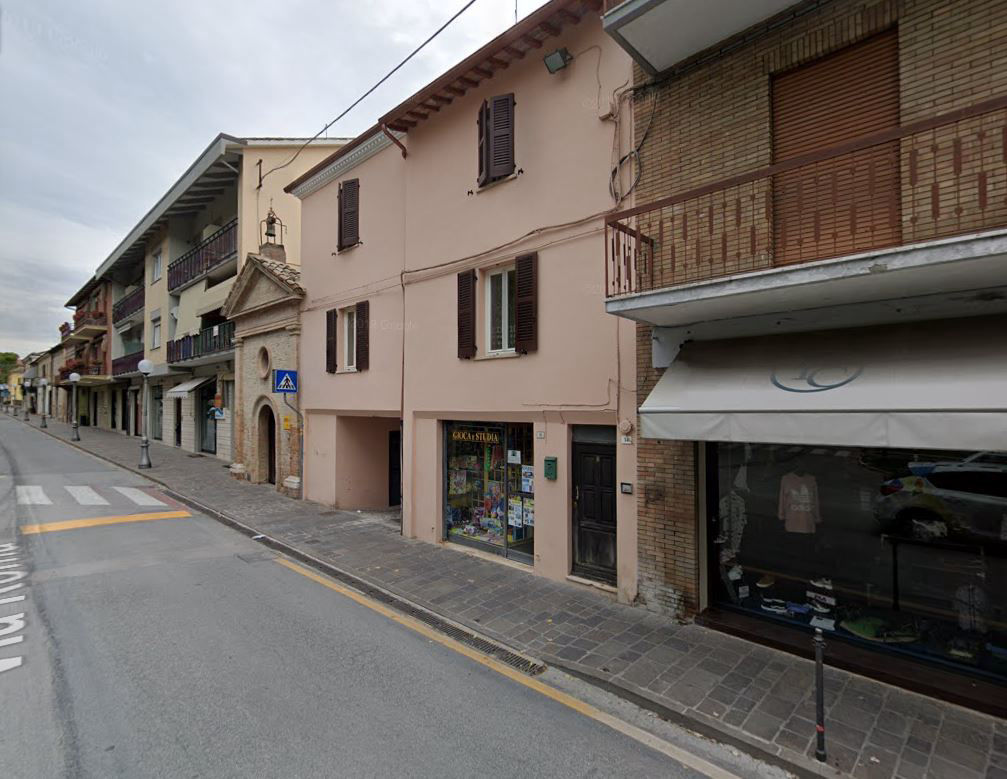 Vista lungo Via Roma