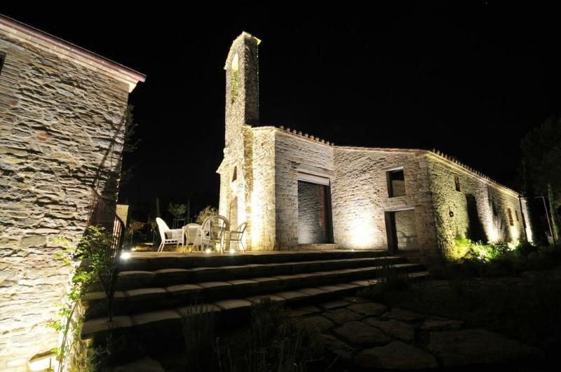 Chiesa del Carmine di notte
