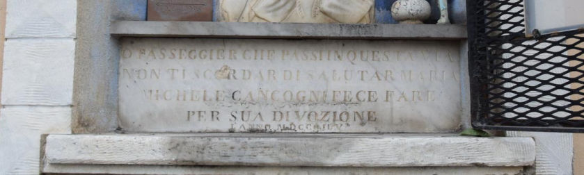 Lapide sotto la formella