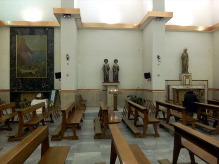 Lato sinistro della navata