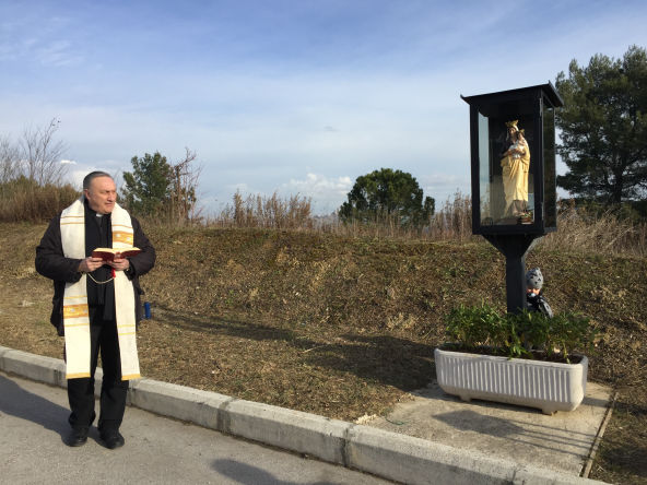 Preghiera alla Madonna da parte di Don Giacomo Bettini