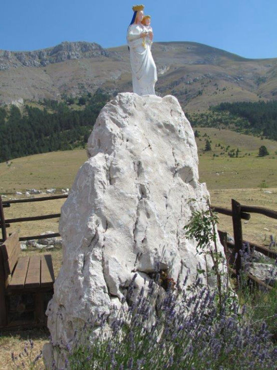 Edicola Madonna del Carmine