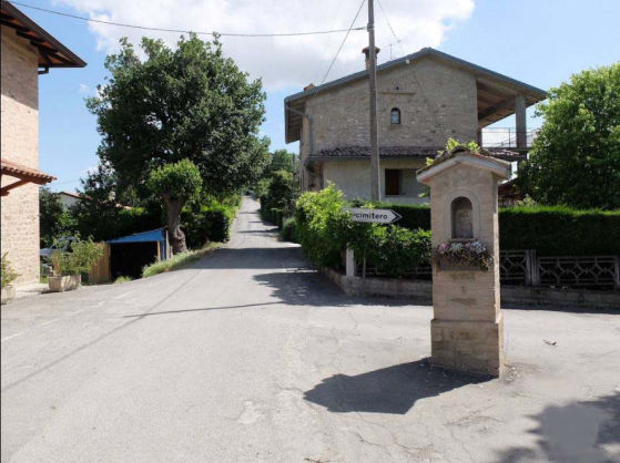 Maestà al centro di Via Linari