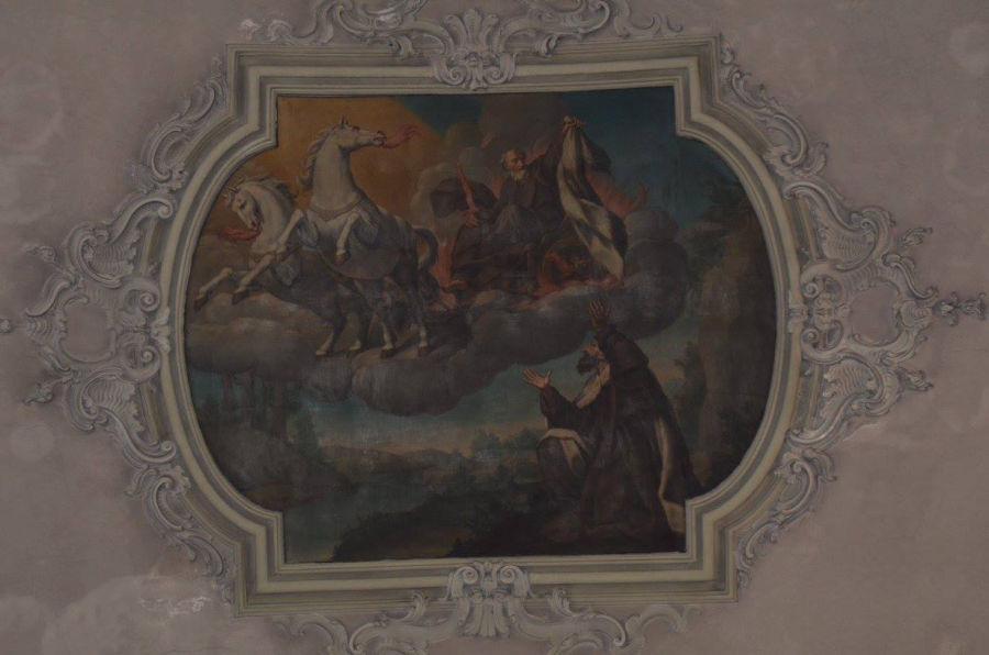 Volta a botte con il dipinto del Profeta Elia