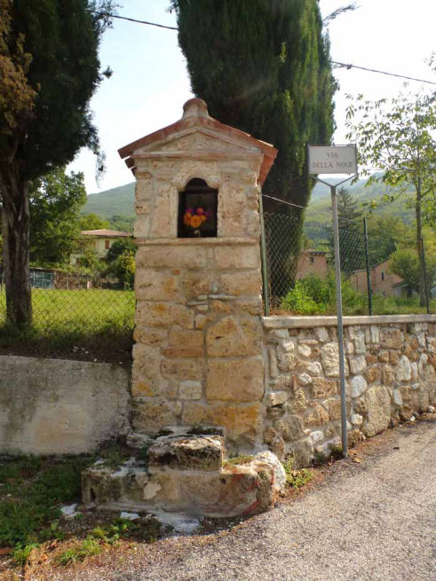 Edicola della Madonnella