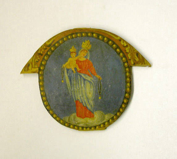 edaglione della Confraternita della Madonna del Carmelo