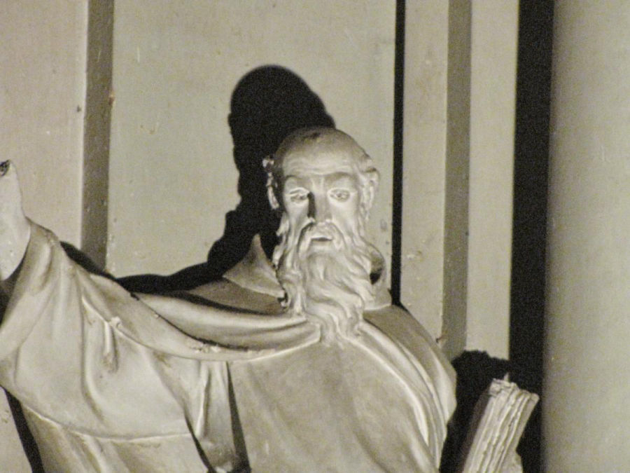 Statua Pontefice carmelitano