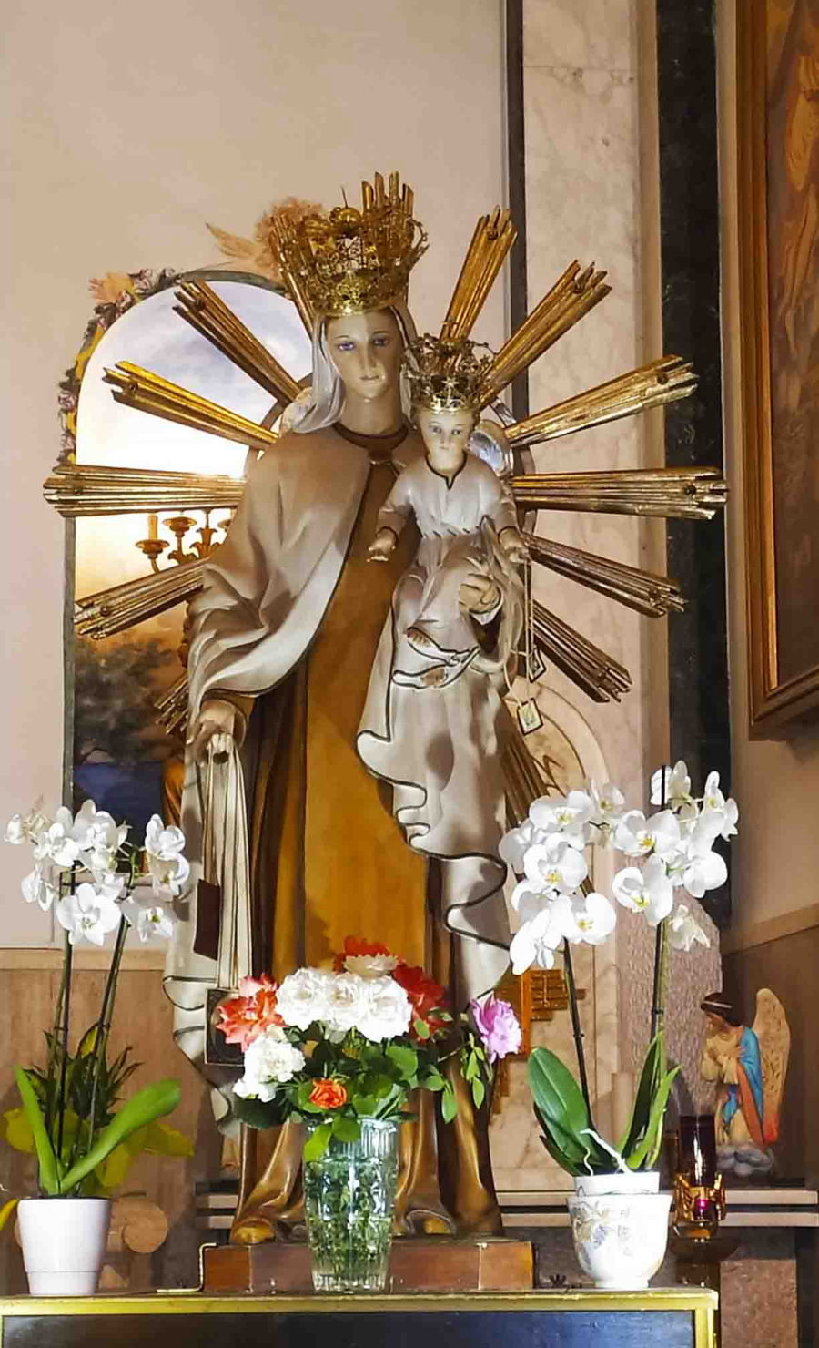 Statua Madonna del Carmine
