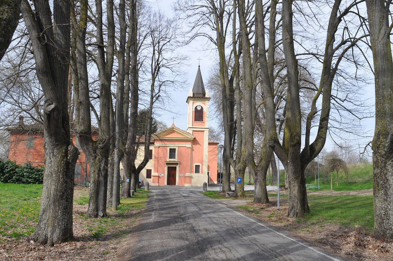 Vista dal viale d'accesso