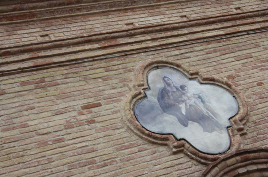 Rosone con dipinto Madonna del Carmine