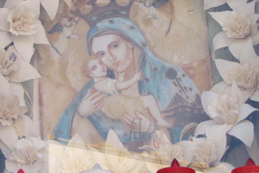 Particolare della M. del Carmelo con Bambino