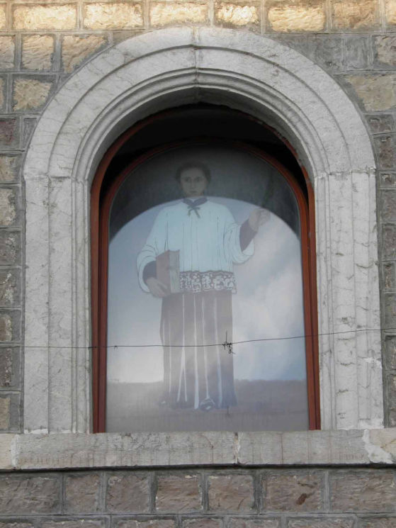 Nicchia con l'immagine di Don Pasquale Lalli