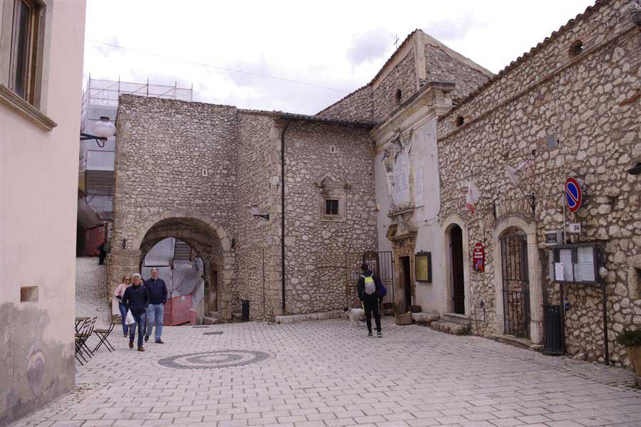 Vista dalla Piazza Medicea