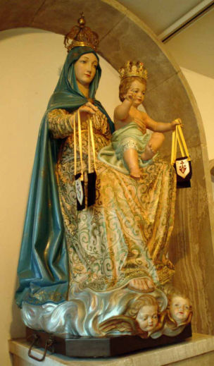 Statua Madonna del Carmine