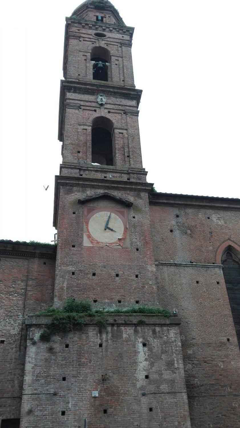 Torre campanaria