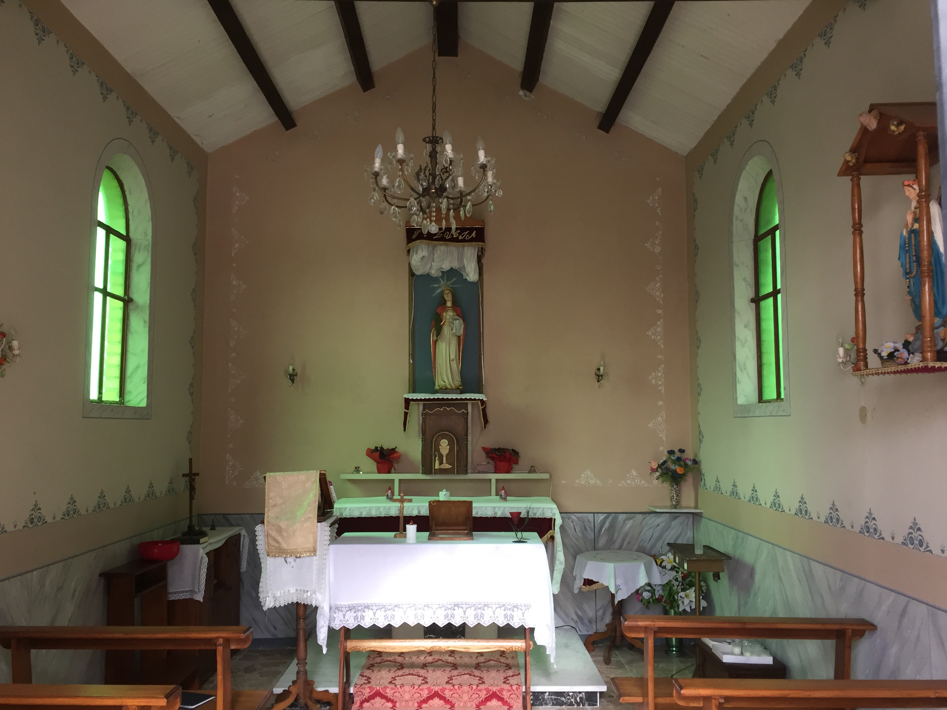 Interno della Chiesa Santa Lucia