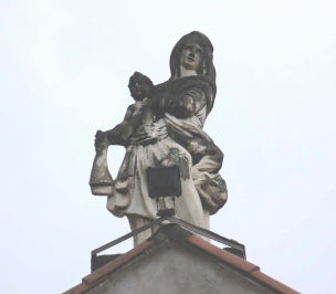 Statua Madonna del Carmelo