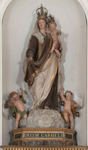 Statua Madonna del Carmine