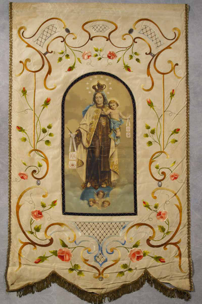 Stendardo processionale con Madonna del Carmelo