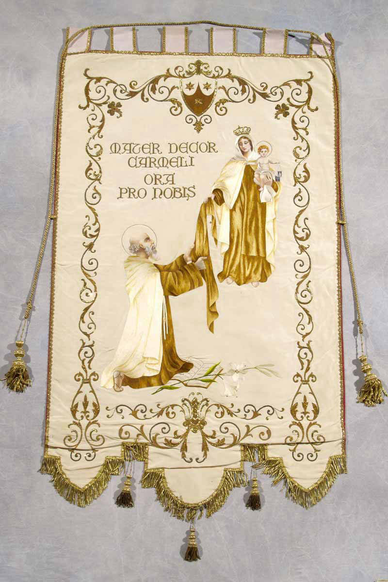 Stendardo processionale con Madonna del Carmelo