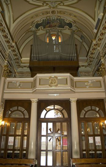 Controfacciata con cantoria e organo