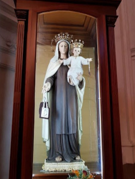 Statua della Madonna del Carmine