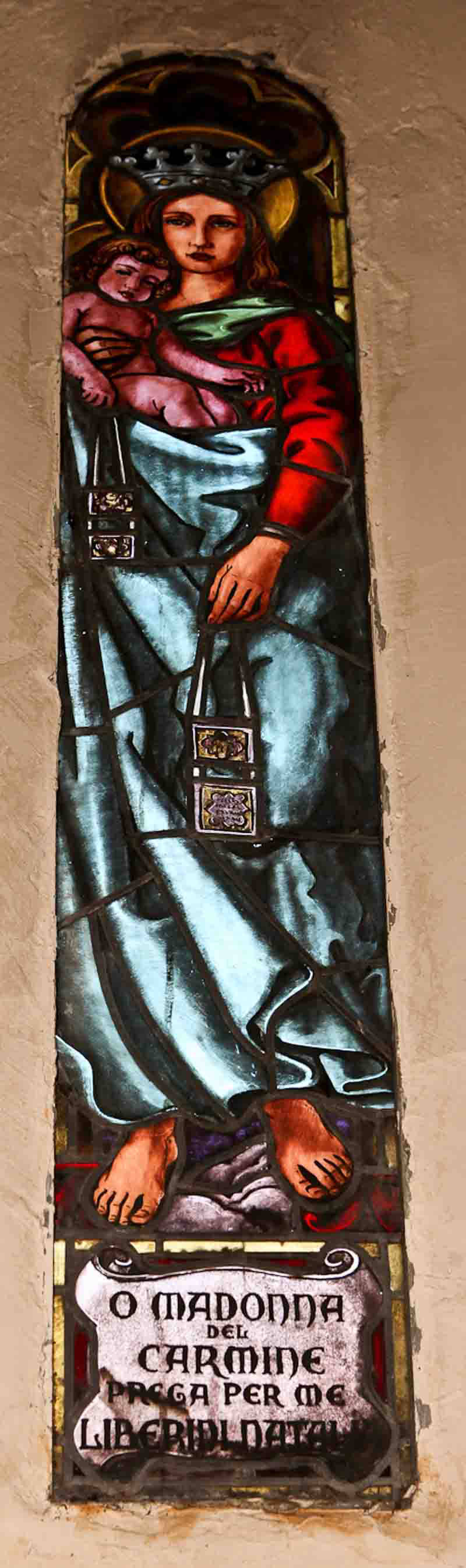 Vetrata con Madonna del Carmine